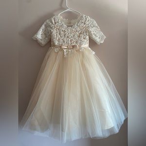 Little girls dress